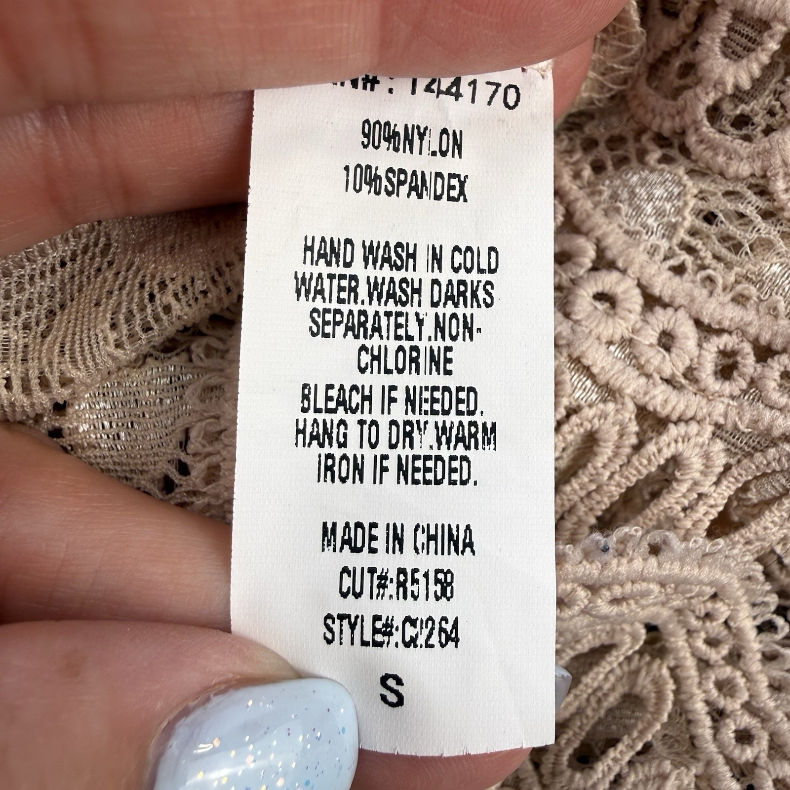 New & Next Women's Elegant Beige Scalloped Lace Sleeveless Blouse Size S — image 6 of 8